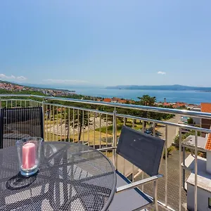 Apartment Sunshine D, Crikvenica